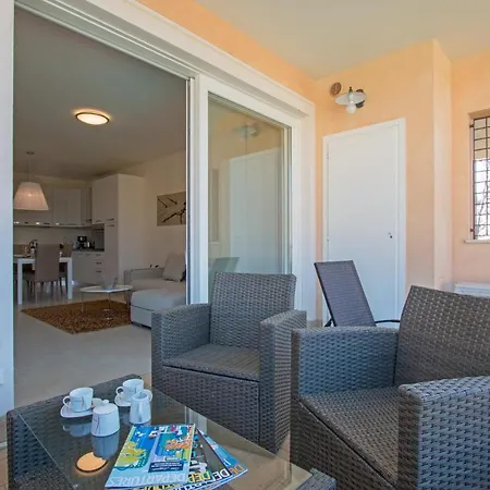 Le Corti Caterina With Pool By Wonderful Italy * Desenzano del Garda